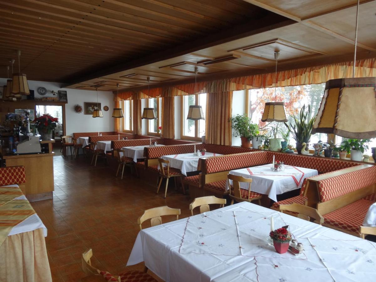 Pension Dorferwirt Bramberg am Wildkogel Exteriör bild