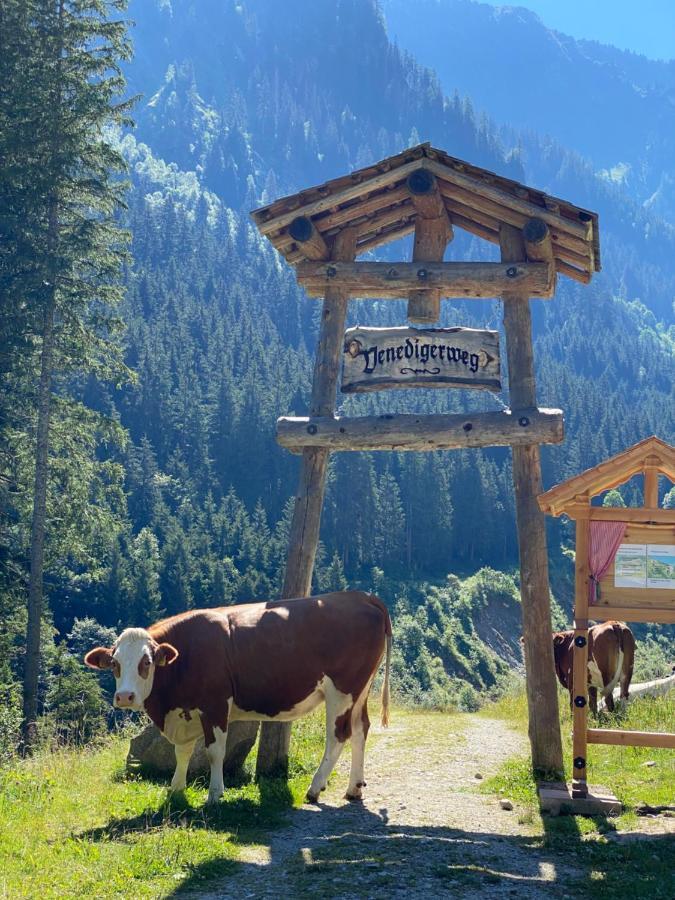 Pension Dorferwirt Bramberg am Wildkogel Exteriör bild
