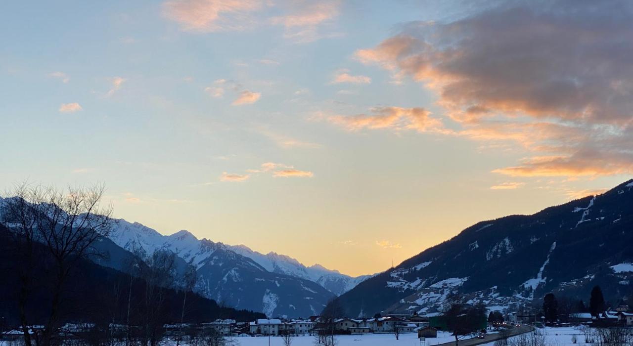 Pension Dorferwirt Bramberg am Wildkogel Exteriör bild