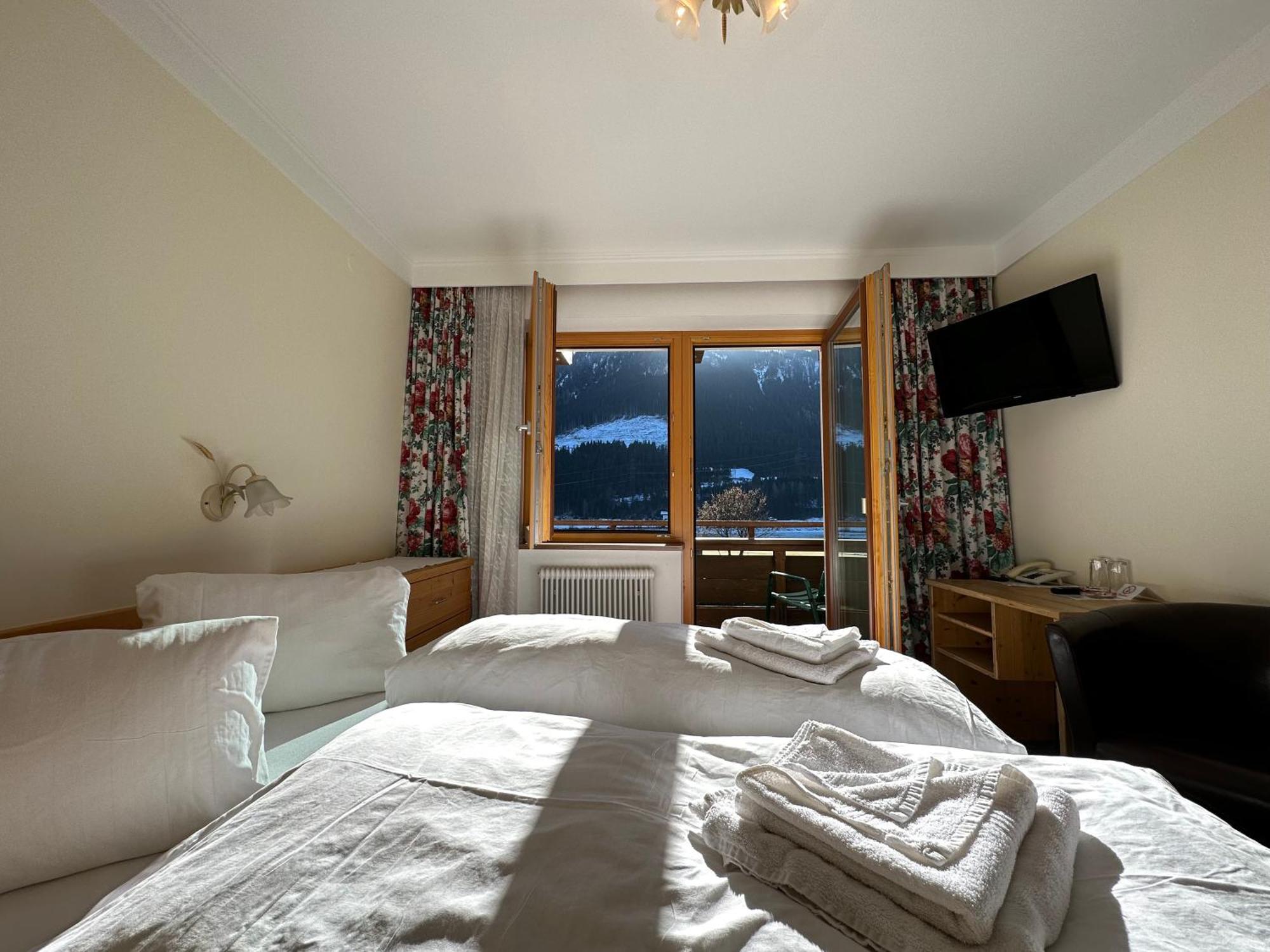 Pension Dorferwirt Bramberg am Wildkogel Rum bild