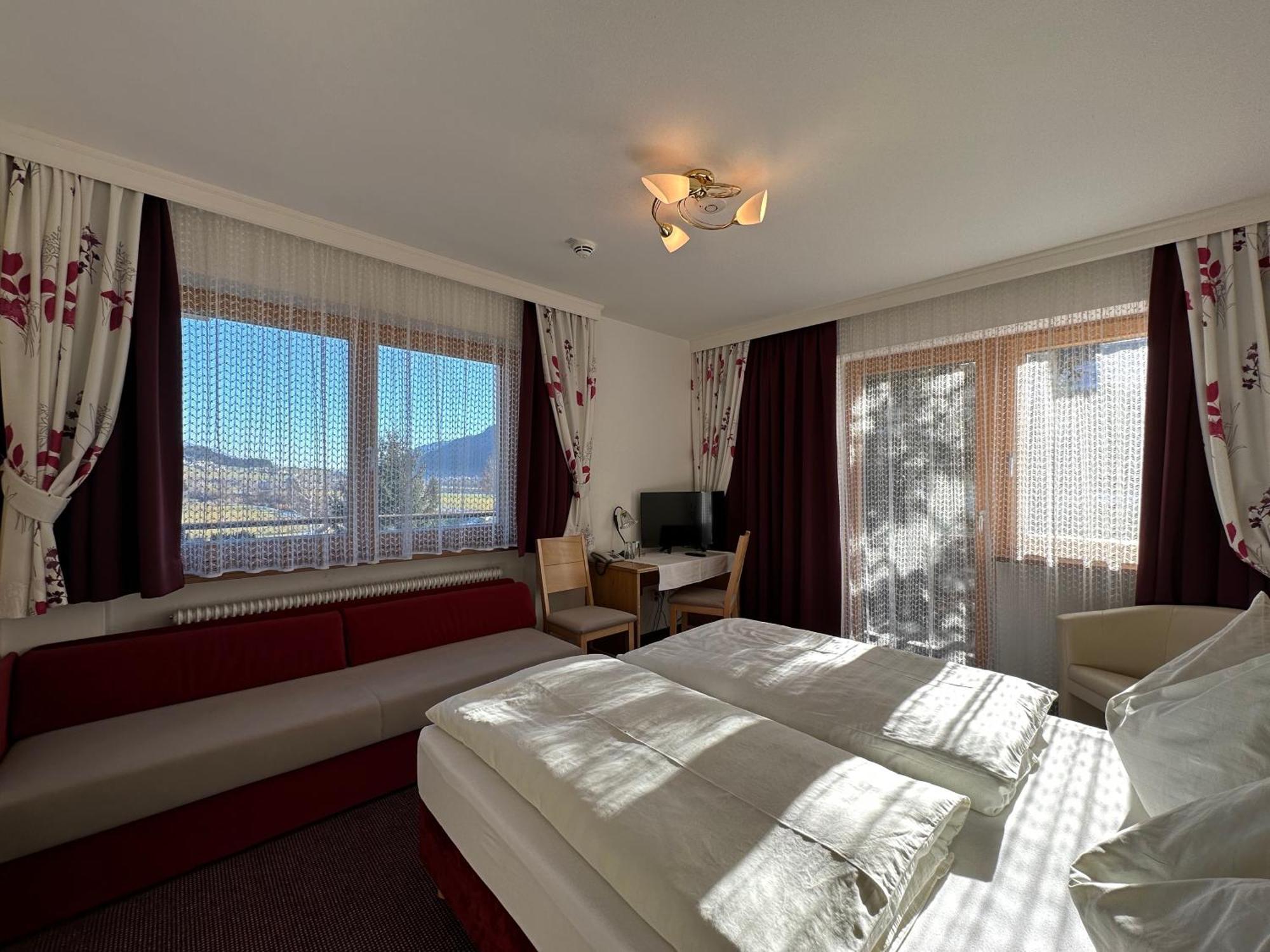 Pension Dorferwirt Bramberg am Wildkogel Rum bild