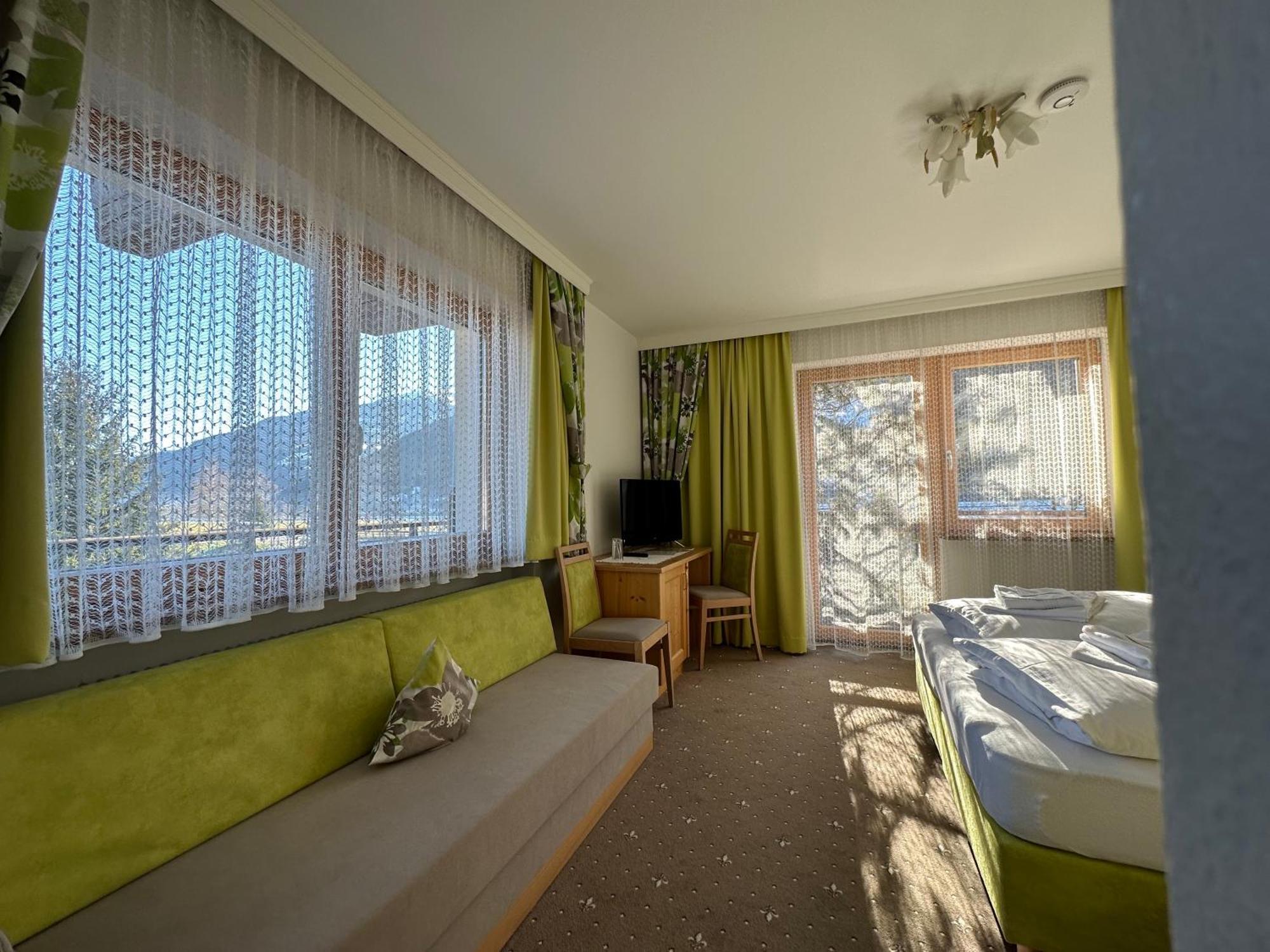 Pension Dorferwirt Bramberg am Wildkogel Rum bild